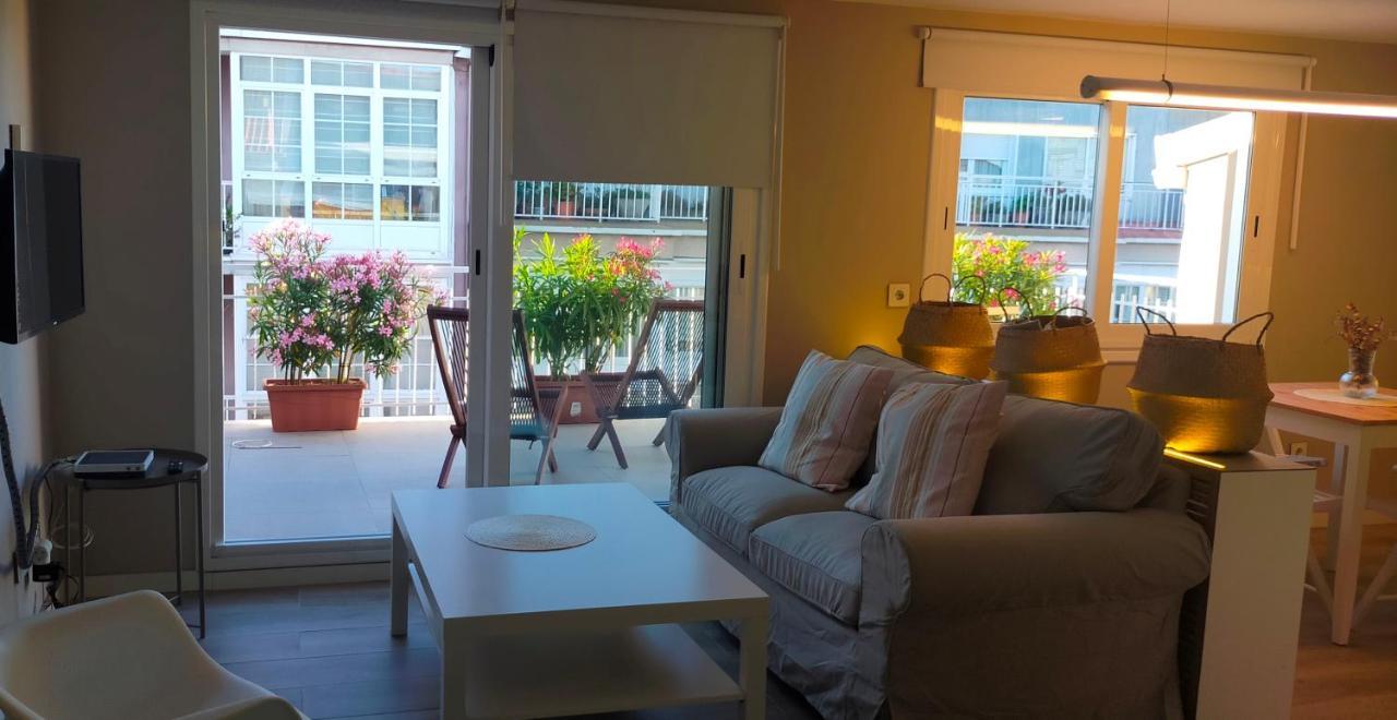 Loft Con Terraza En El Centro De Santiago De Compostela Vutco 07320 Lägenhet Exteriör bild